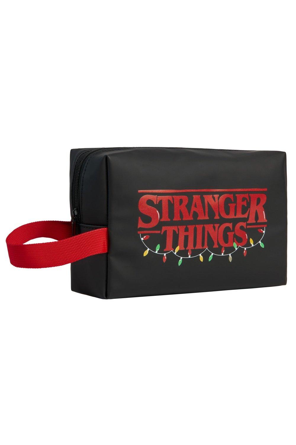 Сумка для туалетных принадлежностей Stranger Things, мультиколор прозрачная дорожная портативная мини сумка для хранения косметики xiaomi женская косметичка на молнии с клубничным цветочным принтом