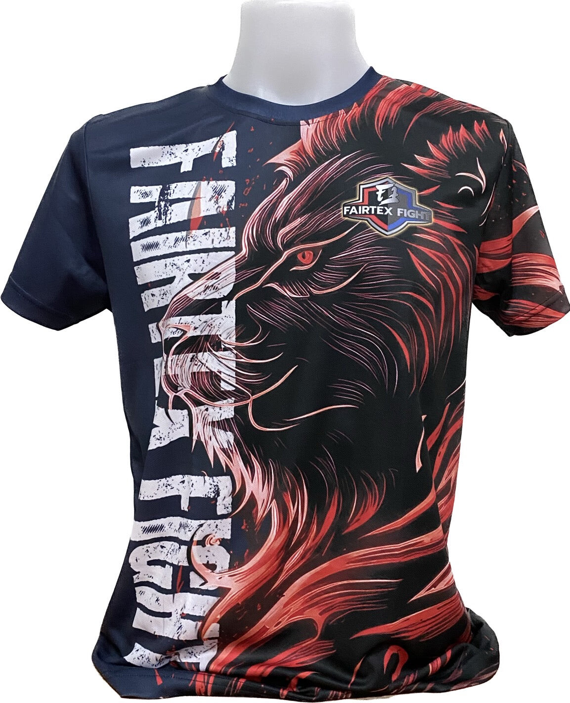 

Футболка Fairtex Fight Lion, черный / красный