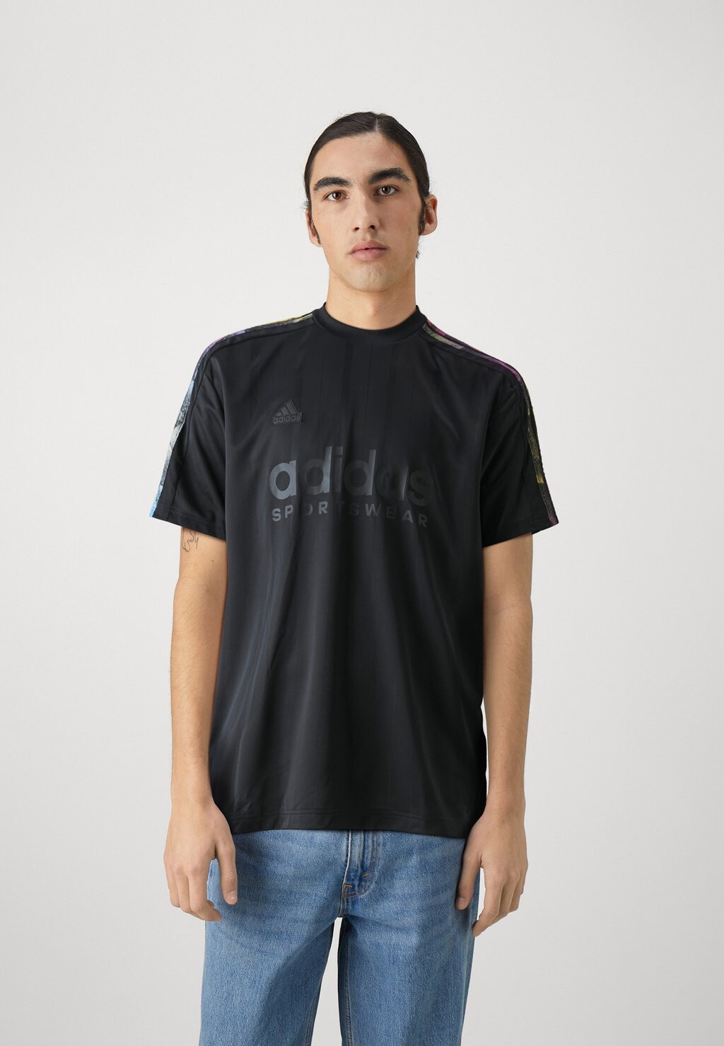 

Футболка с принтом TIRO TEE adidas Sportswear, черный