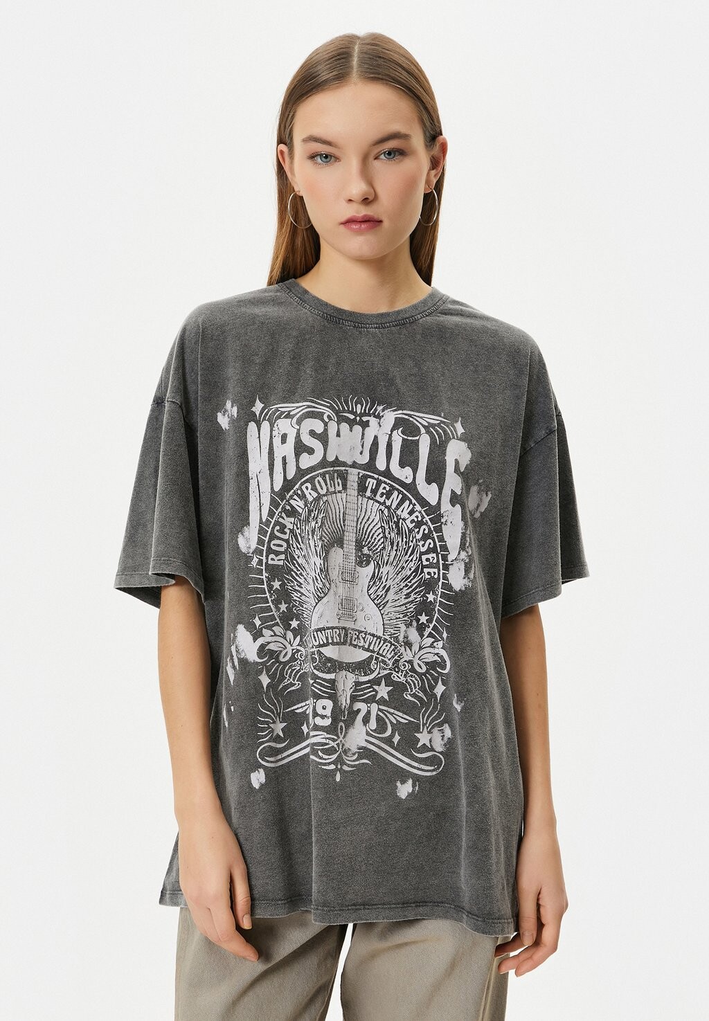 

Футболка с принтом RELAX FIT WASHED EFFECT PRINTED SHORT SLEEVE CREW NECK Koton, антрацит