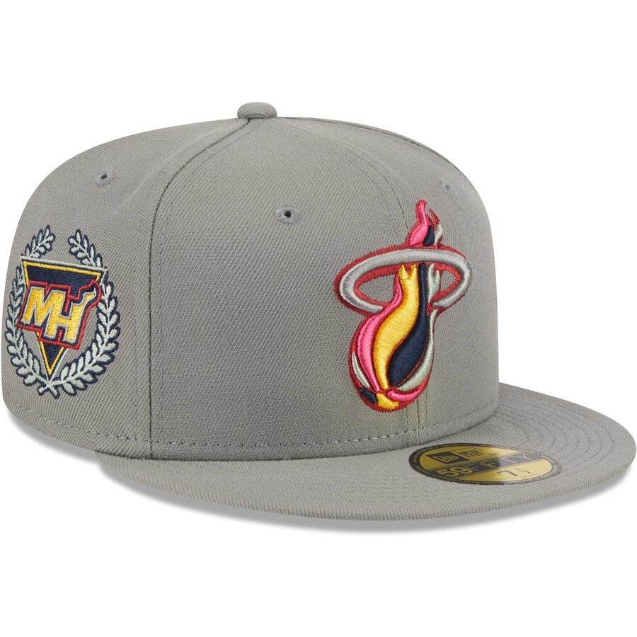

Бейсболка New Era Miami Heat, серый