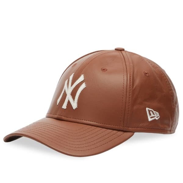 

New York Yankees кожаная регулируемая кепка 9forty New Era, коричневый