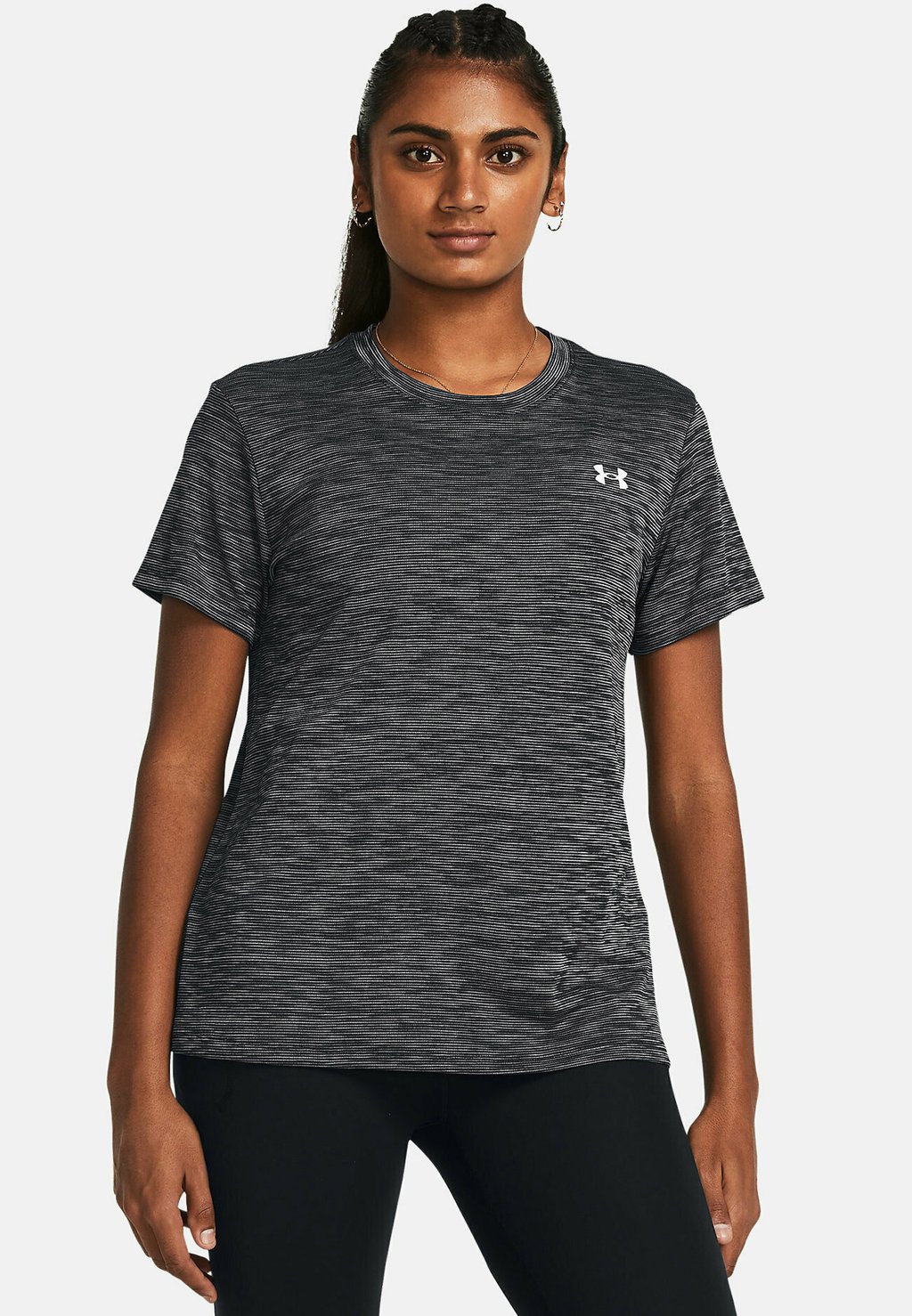 Спортивная футболка SHORT-SLEEVES TECH TEXTURED Under Armour, цвет black фотографии