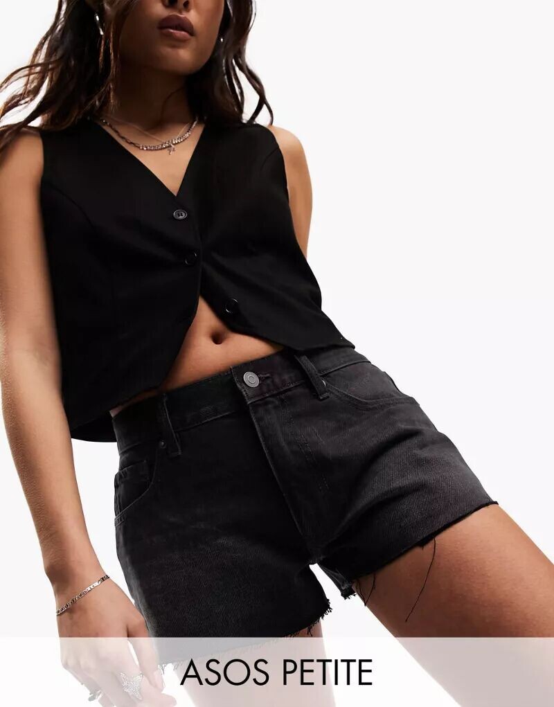 

Черные джинсовые шорты свободного кроя ASOS DESIGN Petite