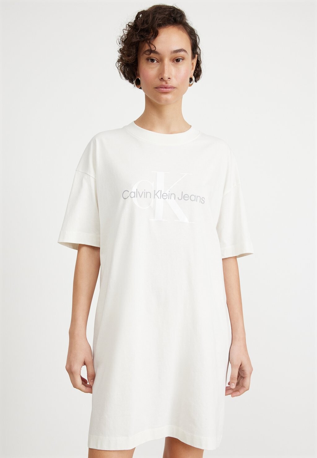 

Платье из джерси Monologo Boyfriend T-Shirt Dress Calvin Klein Jeans, слоновая кость, Бежевый