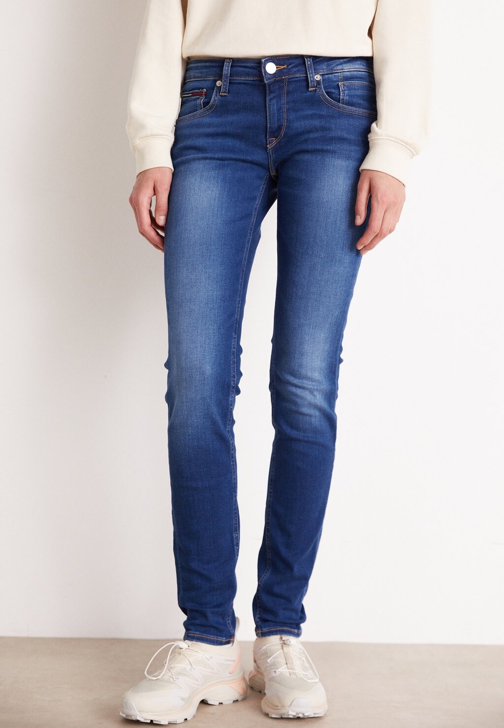 

Джинсы Skinny Fit Tommy Jeans SCARLETT, цвет medium blue