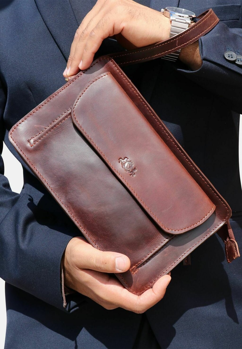 

Косметичка WRIST BAG CORNWALL SID & VAIN, цвет braun-cognac