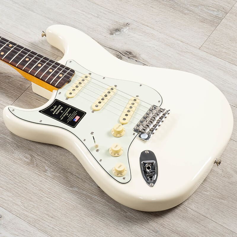 

Электрогитара Fender American Vintage II 1961 Stratocaster Left-Hand Guitar, Olympic White
