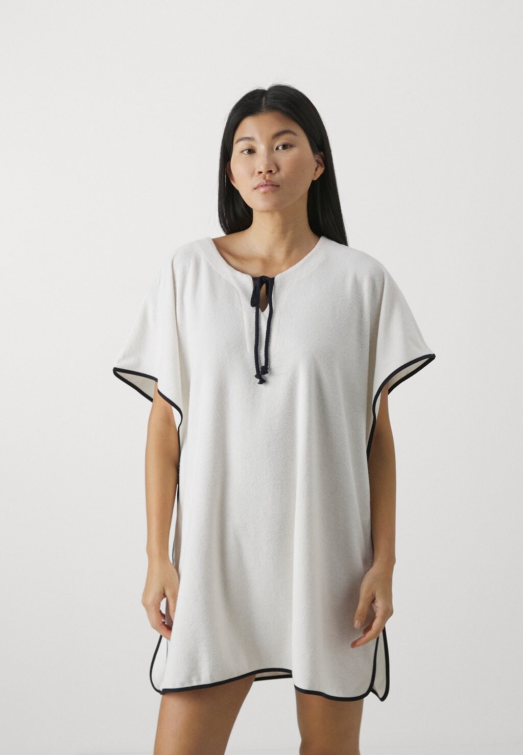 

Пляжный аксессуар ESSENTIALS KAFTAN Tommy Hilfiger, кремовый