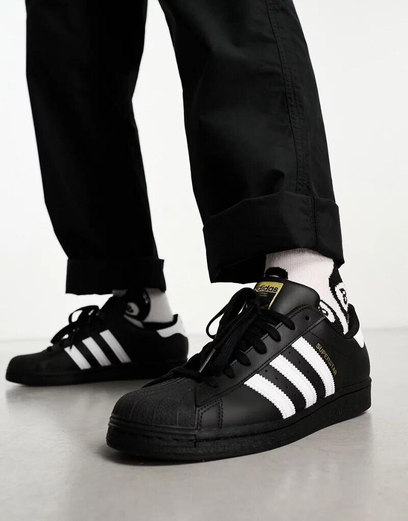 

Черные кроссовки adidas Originals Superstar