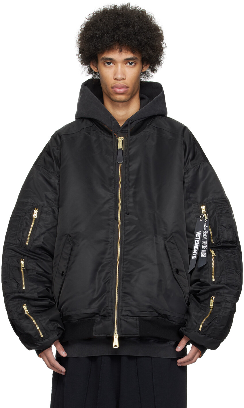 

Черно-оранжевый двусторонний бомбер Alpha Industries Edition Vetements