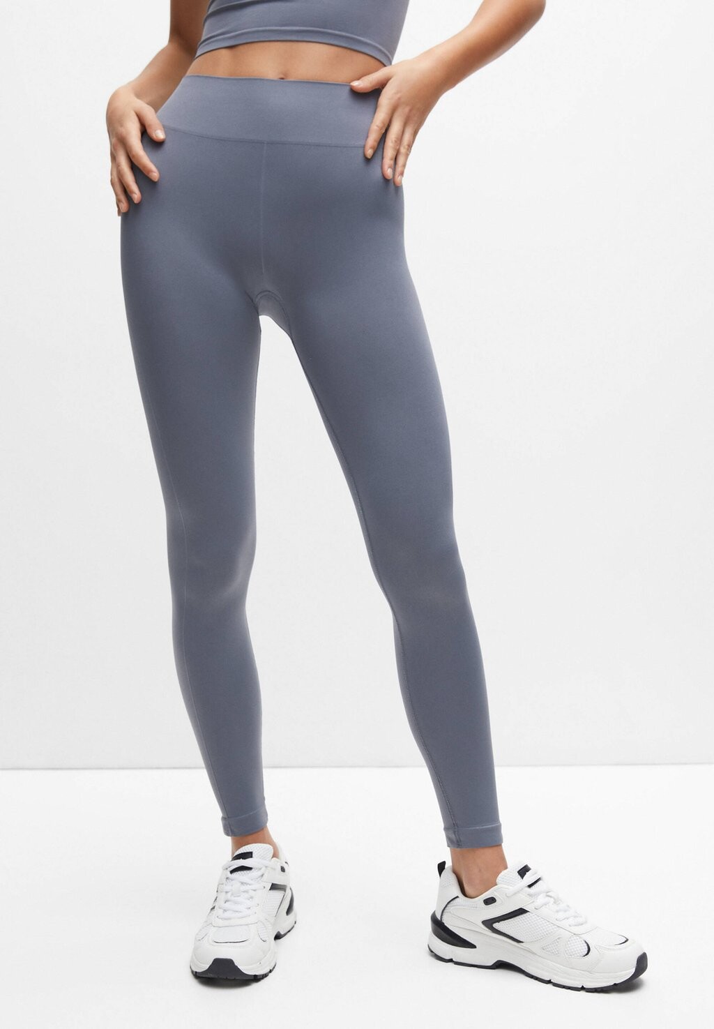 

Леггинсы PULL&BEAR