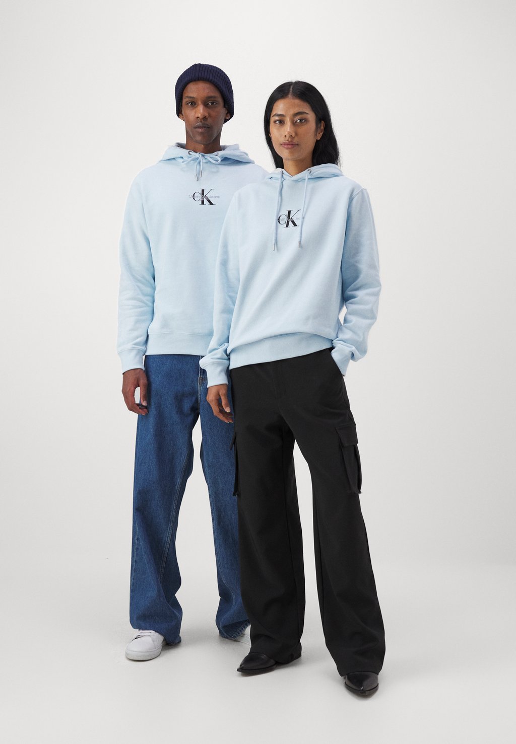Толстовка Calvin Klein Jeans Кофта REGULAR SMALL MONOLOGUE UNISEX, цвет keepsake blue