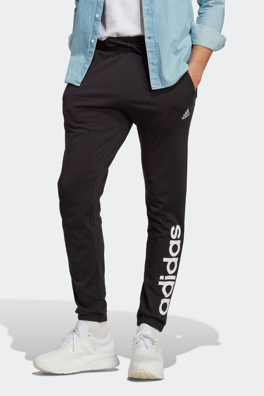 

Sportswear Essentials из трикотажа с зауженными манжетами и логотипом adidas, черный