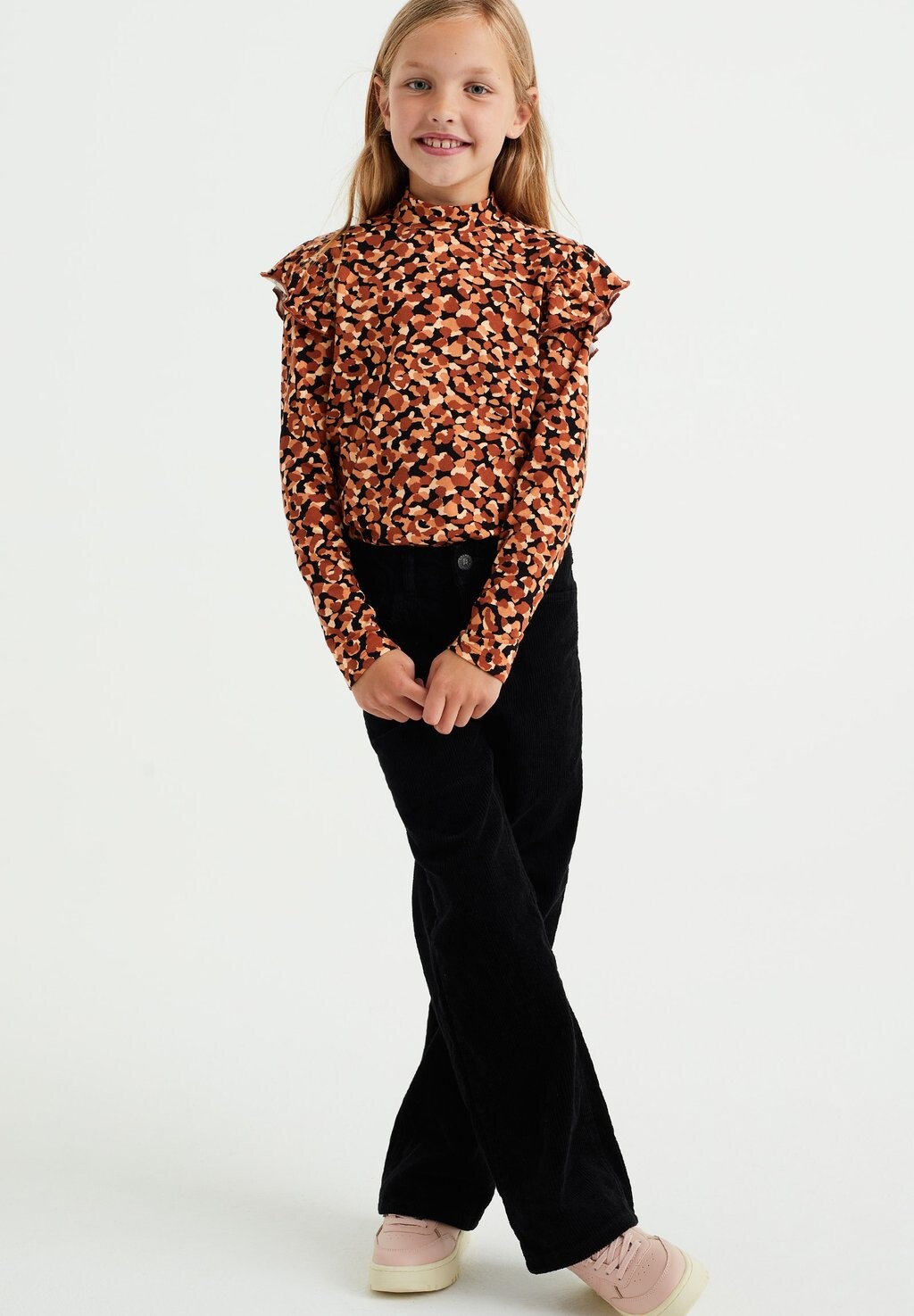 

Рубашка с длинным рукавом WE Fashion, цвет black