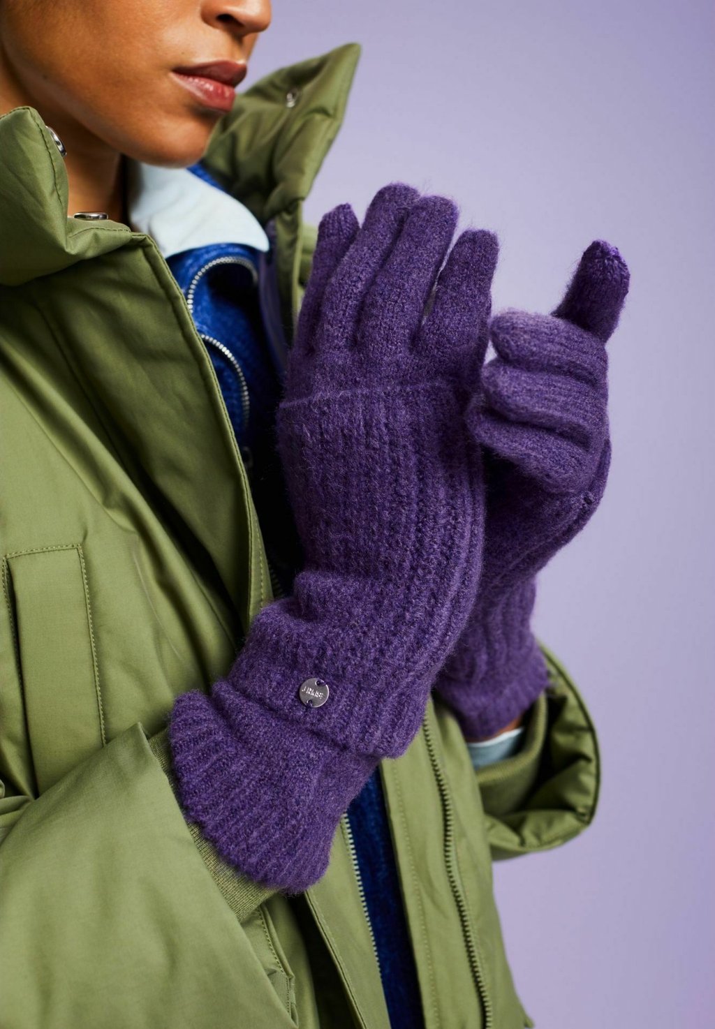Перчатки Esprit, цвет Purple перчатки esprit черные