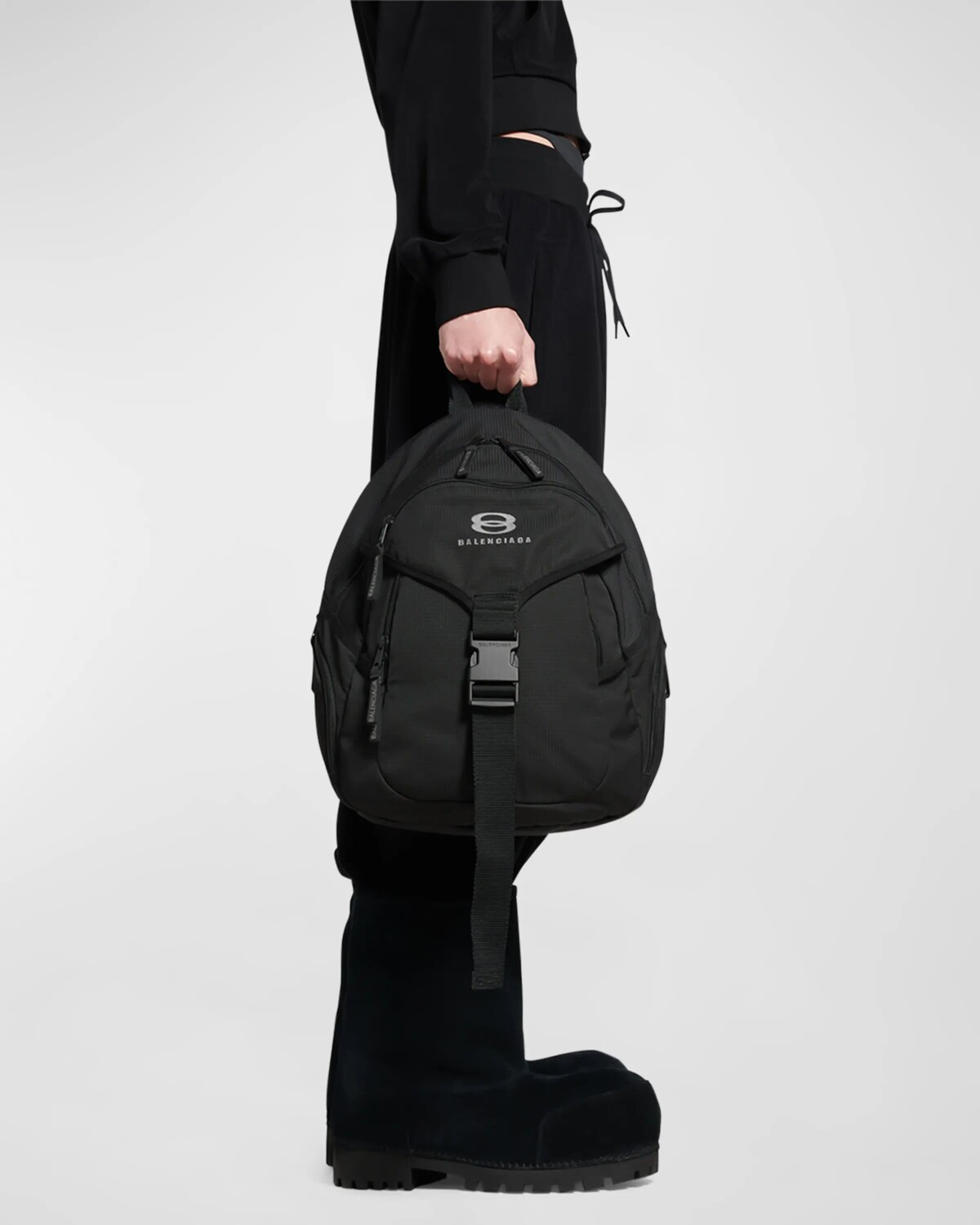 

Мужской нейлоновый рюкзак Unity среднего размера Balenciaga, цвет 1000 Black