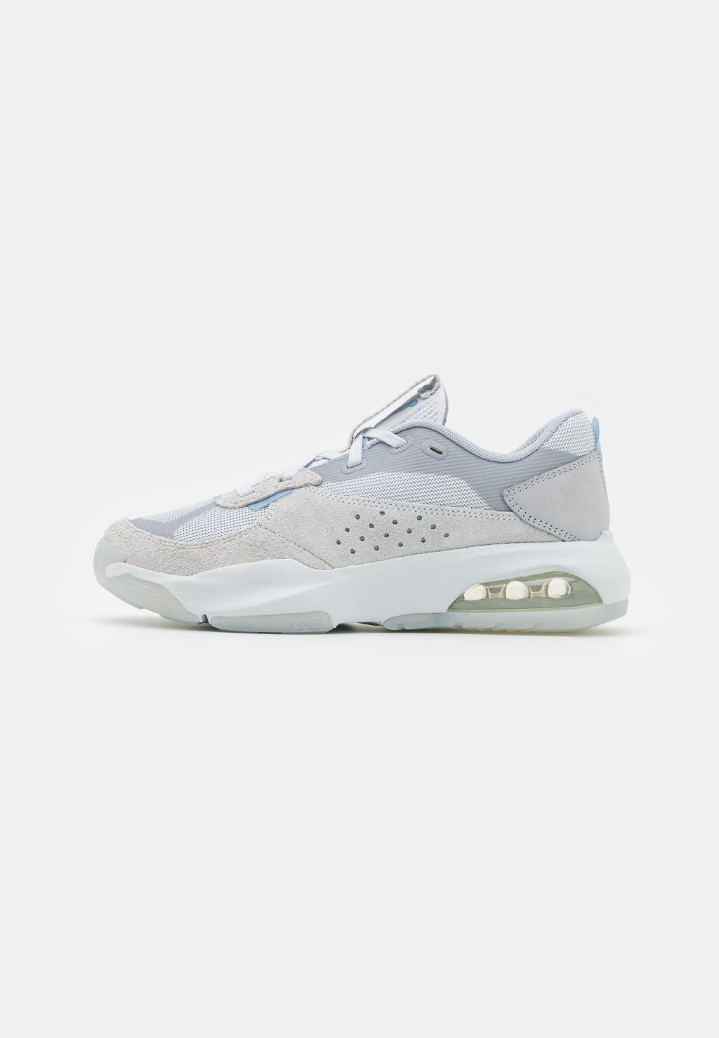 

Кроссовки Jordan Jordan Air 200E, чистая платина/серый волк/шамбре
