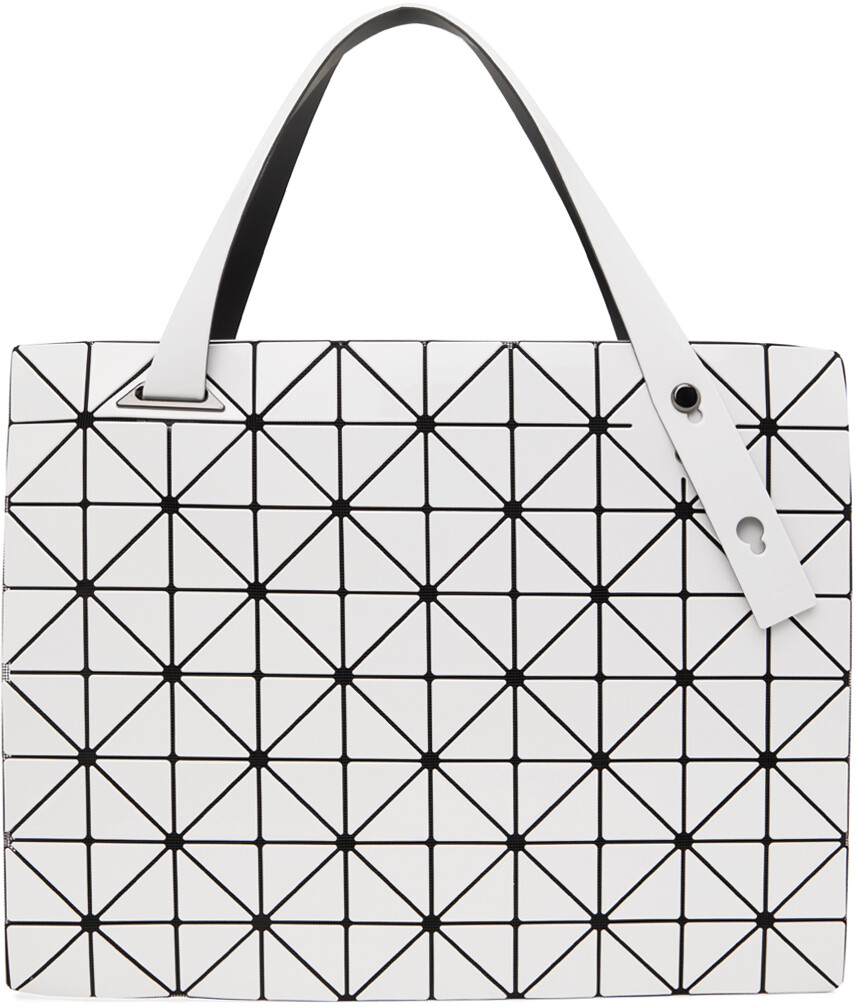

Белая картонная сумка Bao Bao Issey Miyake