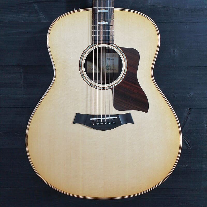 

Гитара Taylor 818e Rosewood Grand Orchestra, натуральный