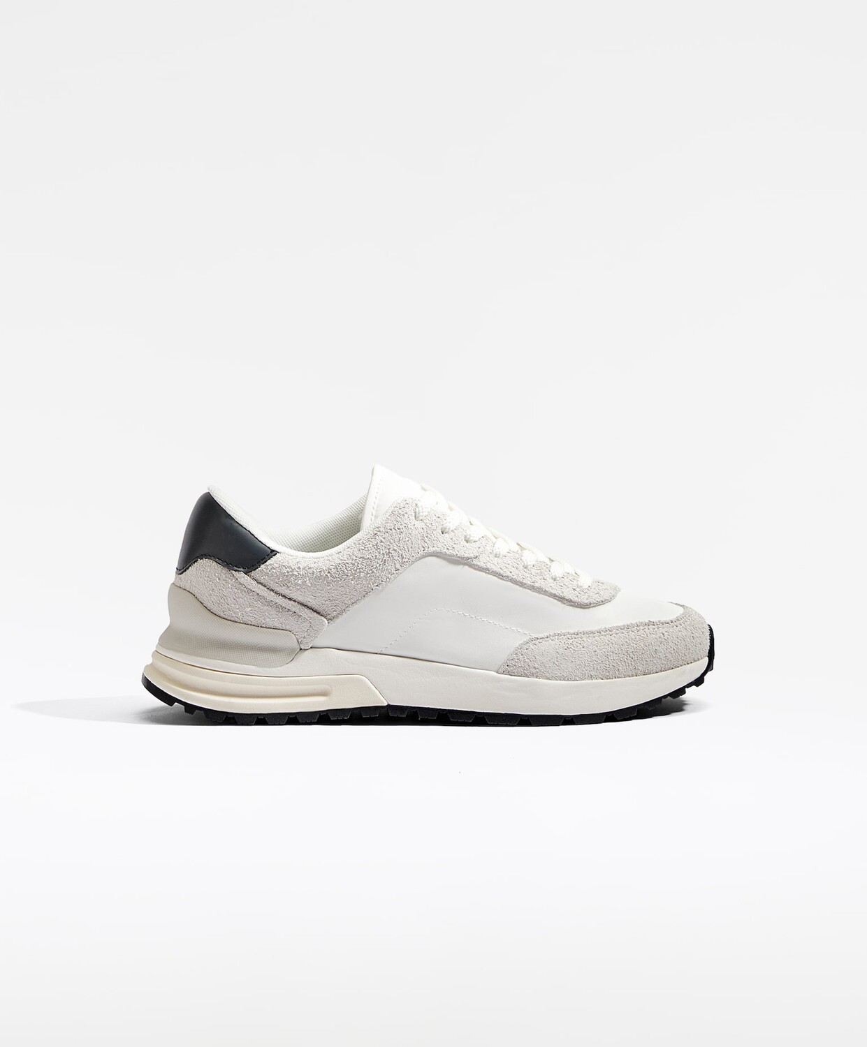 

Кроссовки Oysho Nylon And Split Leather Pieces, белый