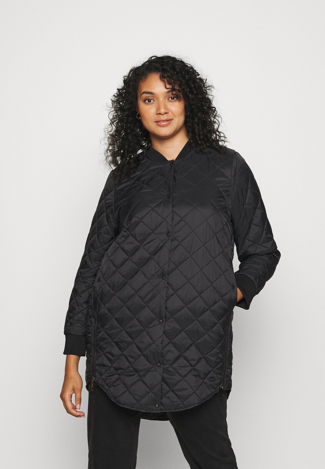 

Пальто короткое Vero Moda Curve, черный