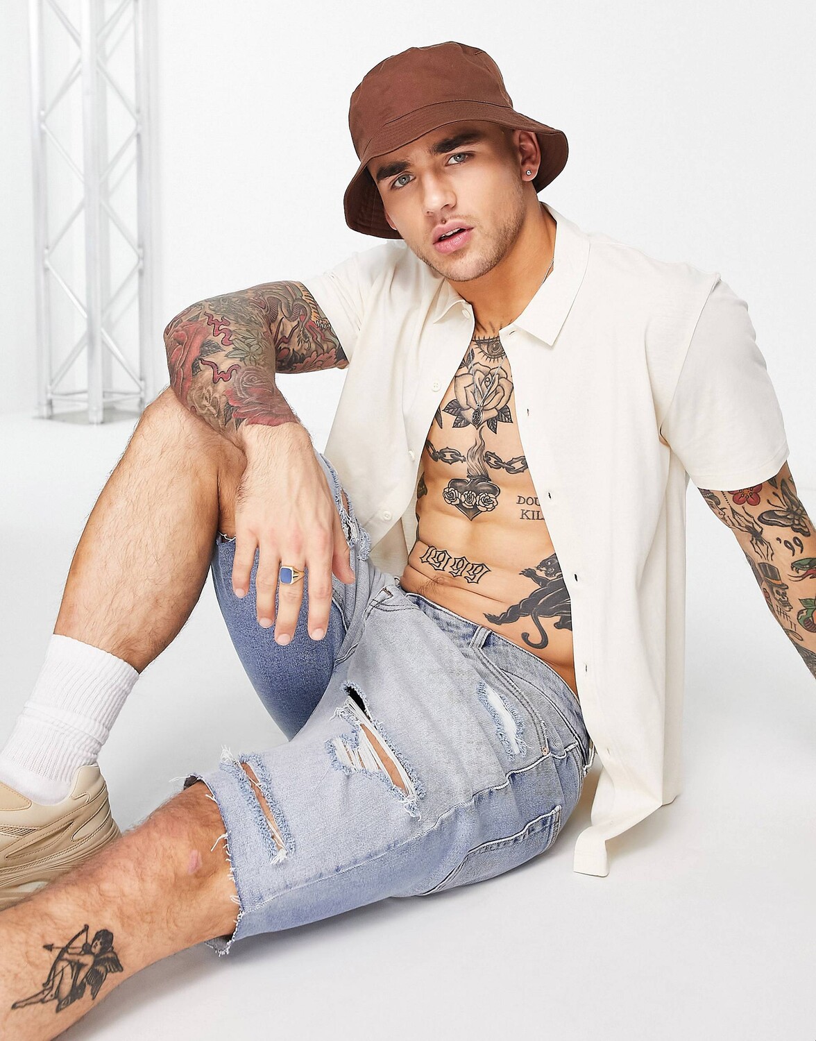 

Бежевая рубашка из джерси на пуговицах ASOS DESIGN