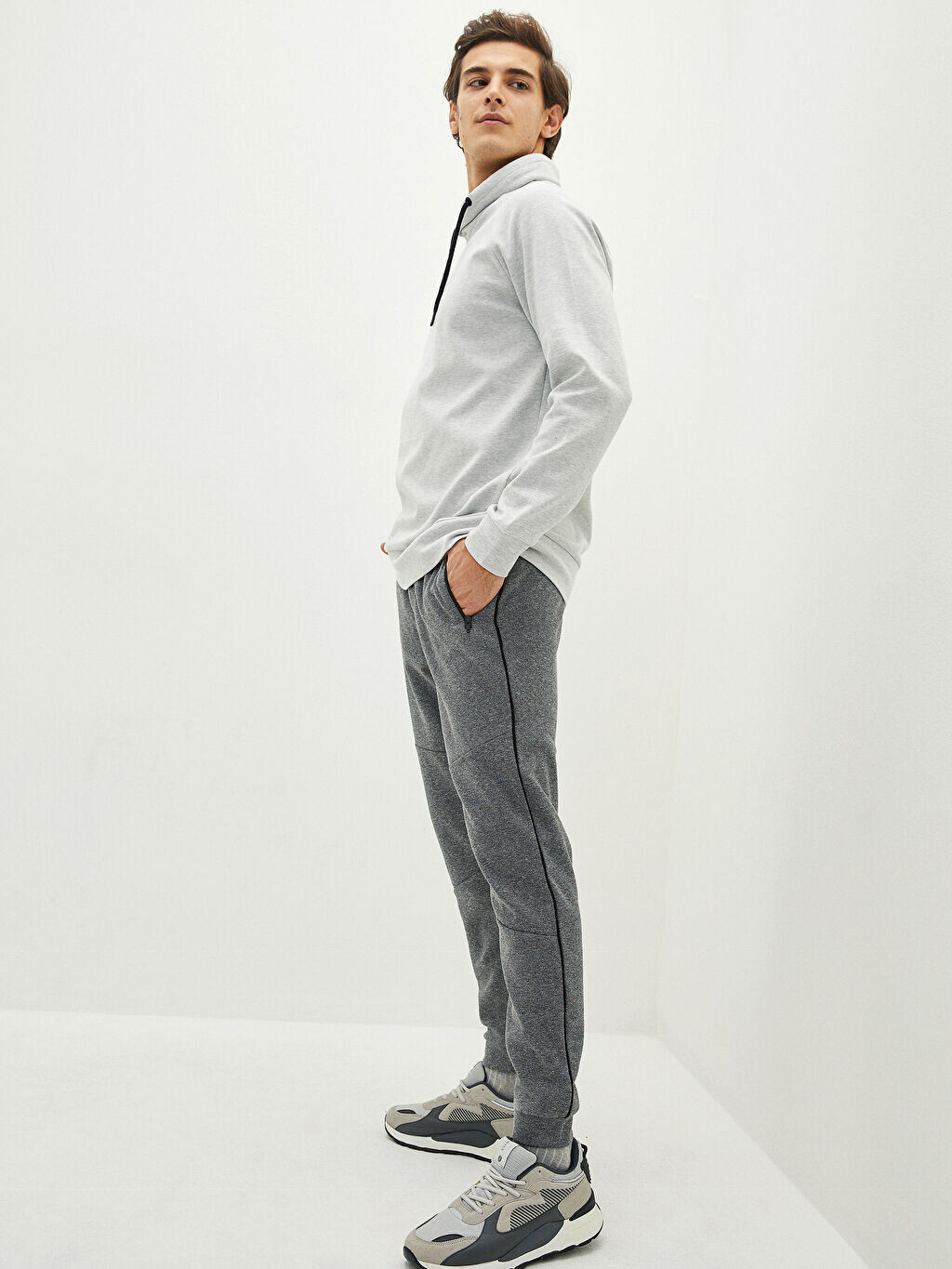 

Мужские спортивные штаны Slim Fit Jogger LCW Casual