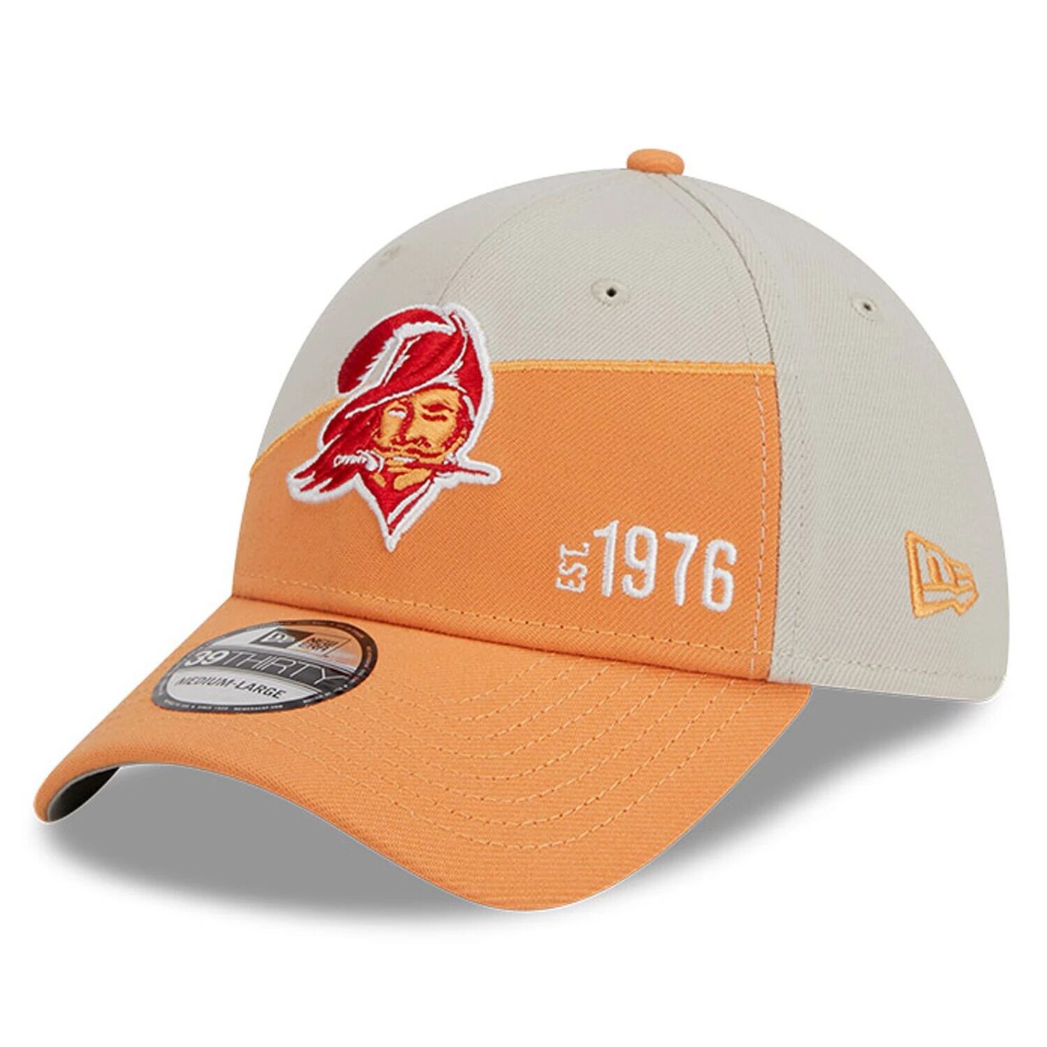 

Мужская бейсболка New Era кремового/оранжевого цвета Tampa Bay Buccaneers 2023 Sideline Historic 39THIRTY Flex Hat