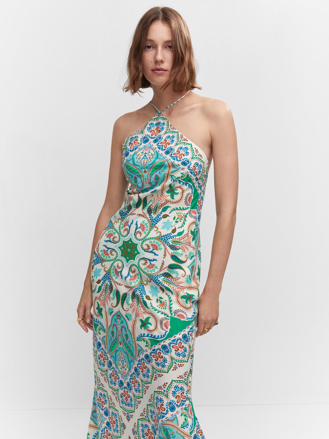 

Платье макси с принтом Mango Christen Paisley, натуральный белый/мульти