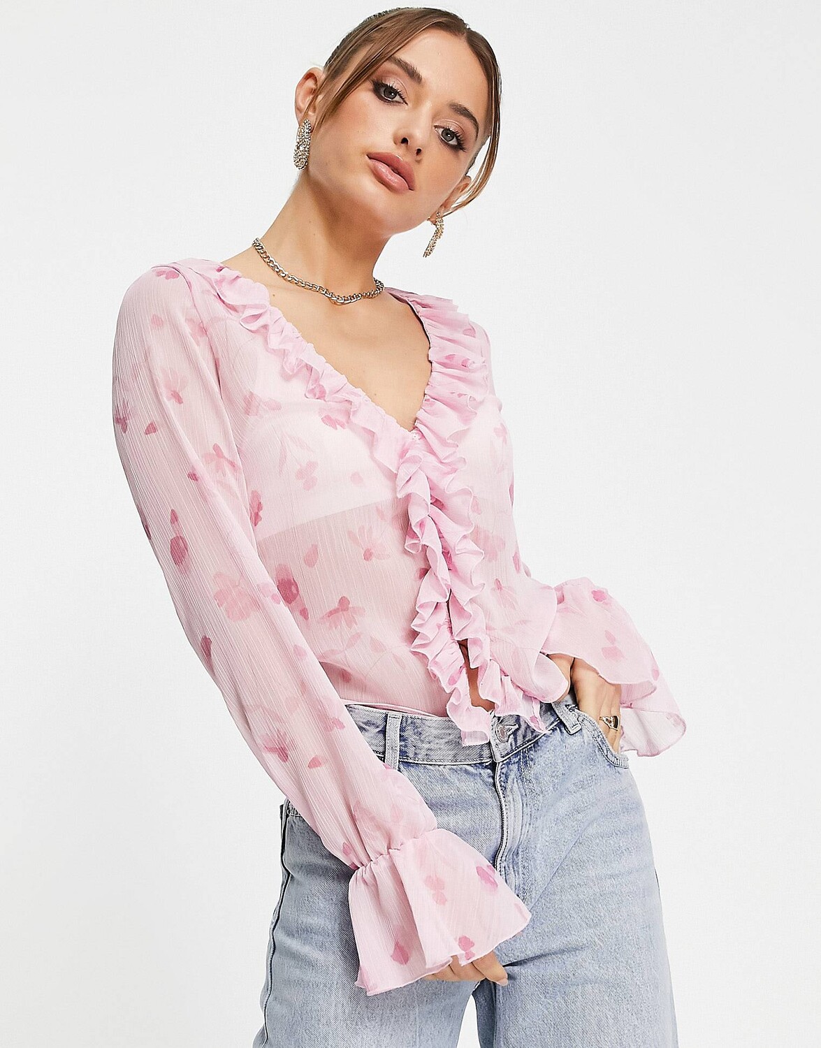 

Розовые цветочные рукава с оборкой и пуговицами спереди ASOS DESIGN
