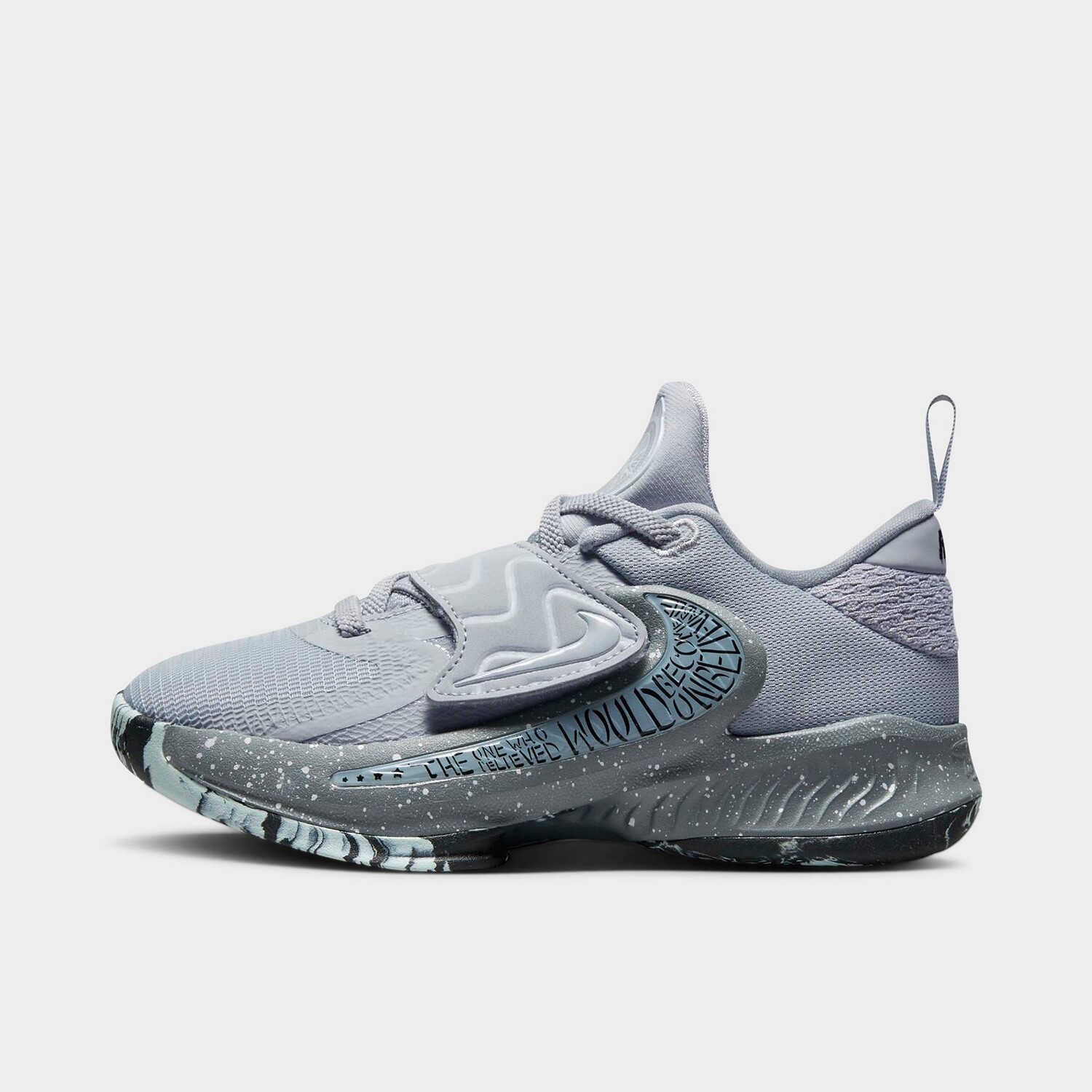 

Баскетбольные кроссовки Nike Freak 4 для маленьких детей, серый
