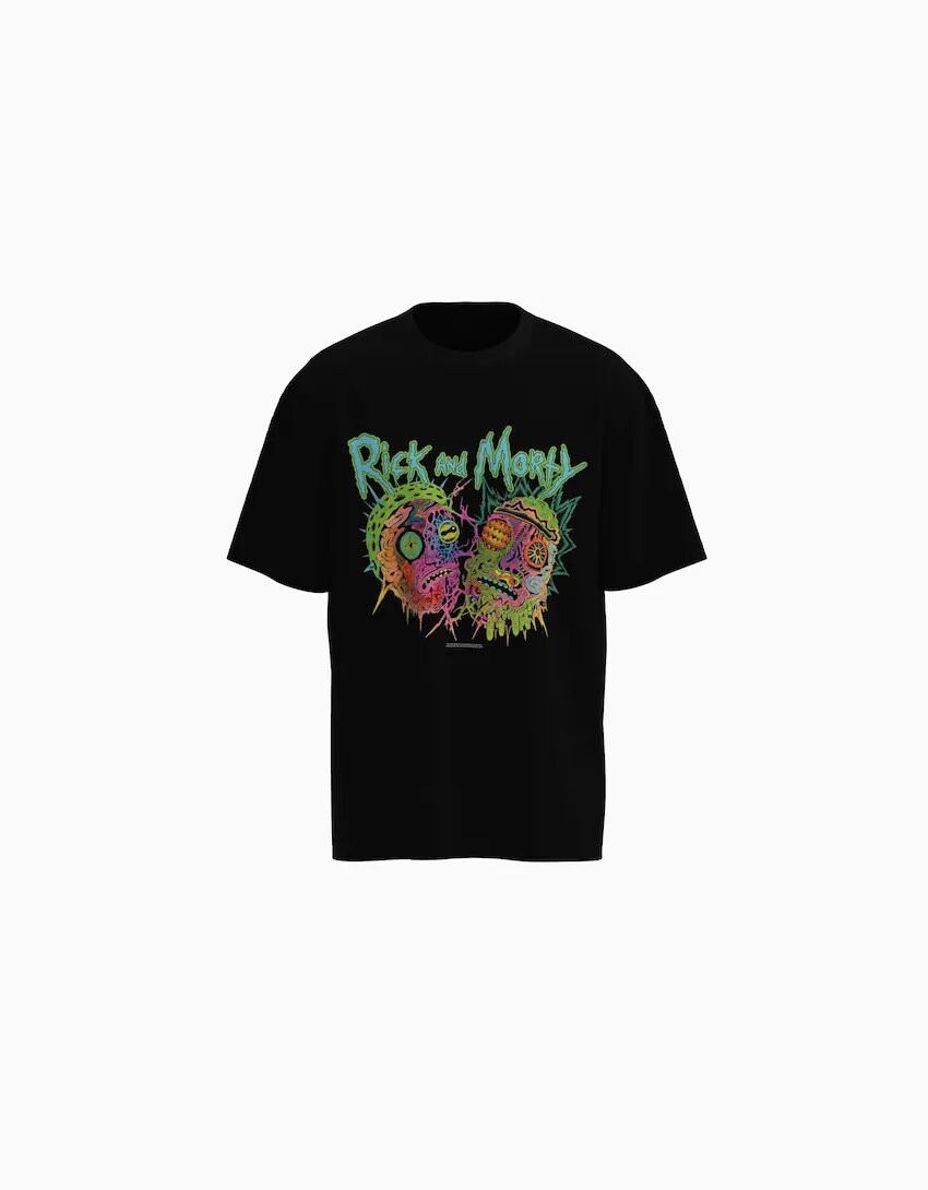 

Футболка Bershka Rick & Morty boxy fit short sleeve, чёрный
