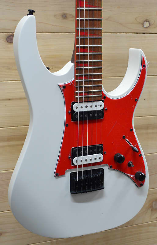 

Новая электрогитара Ibanez High Performance RG431HPDX White Flat