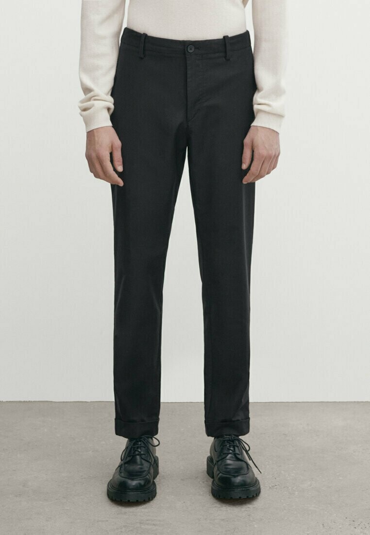 

Чиносы Massimo Dutti, цвет black