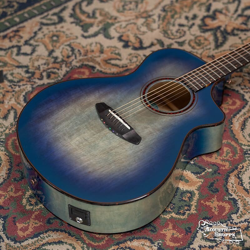 

Акустическая гитара Breedlove Pursuit Exotic S Concert All Myrtlewood Limited Edition Blue Eyes Cutaway Acoustic Guitar w/ Fishman Pickup #2337
