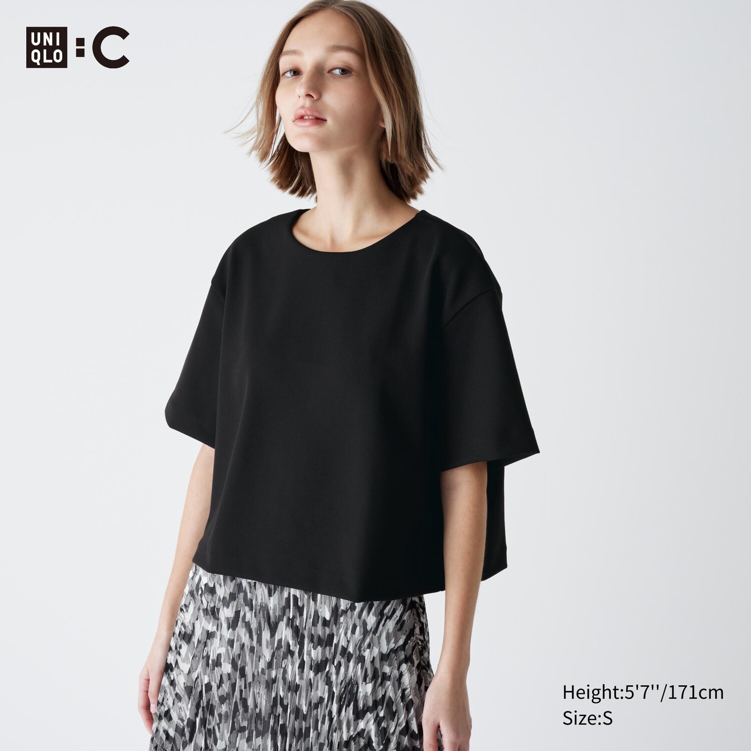 

Плюшевая футболка UNIQLO, черный