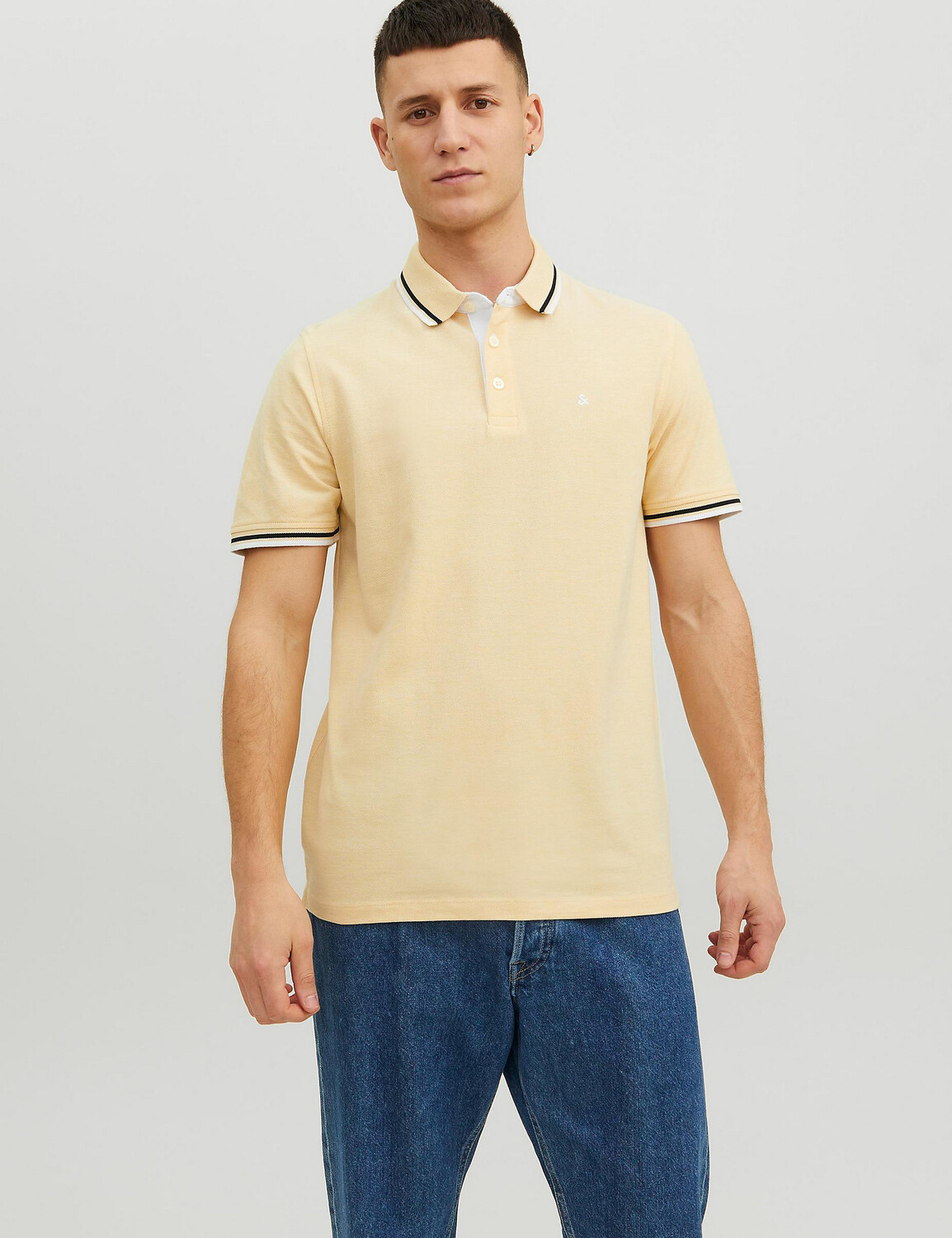 

Рубашка-поло приталенного кроя из чистого хлопка с кончиками JACK & JONES, желтый