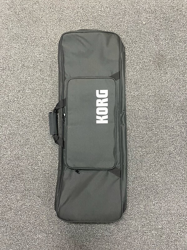 

Сумка Korg Gig Black Krome 61 Soft Case