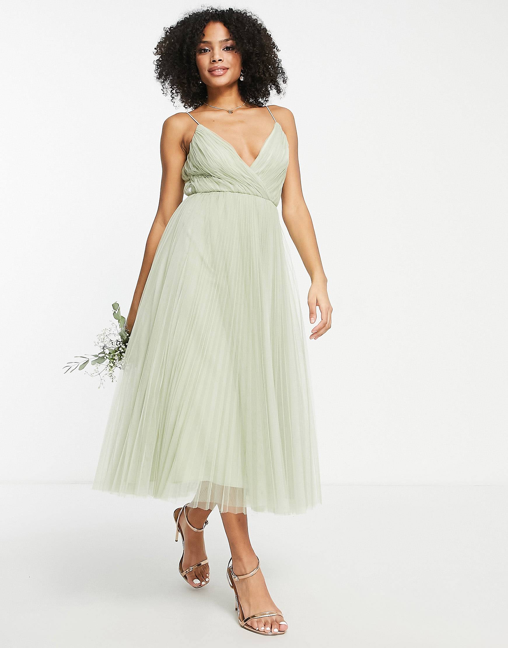 Платье миди из тюля со складками на бретельках ASOS DESIGN Bridesmaid цвета шалфея - фото