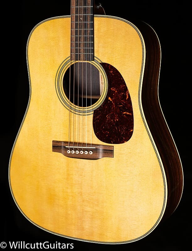 

Martin HD-28E Ситка Палисандр (385)