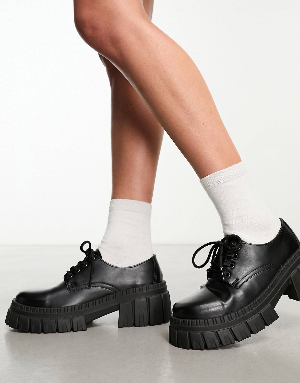 

Полуботинки Asos Design Magnify Chunky Lace Up, черный