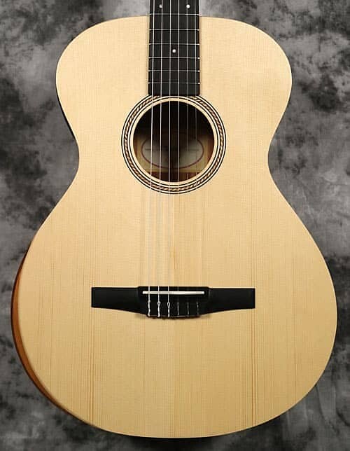

Тейлор - 214ce-N Taylor