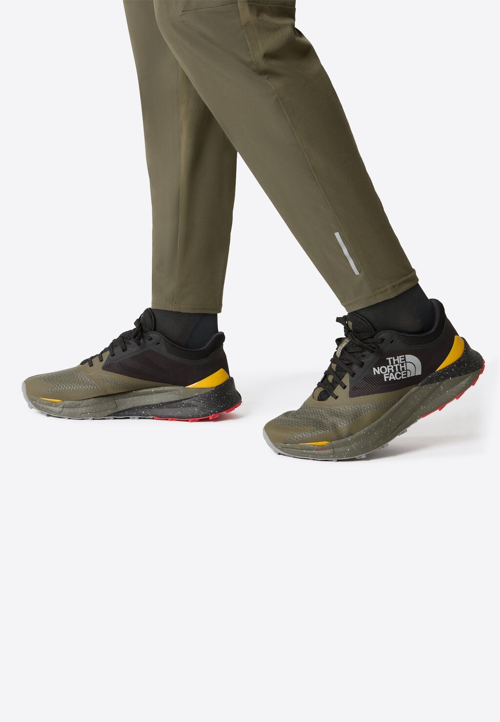 

Низкие кроссовки The North Face