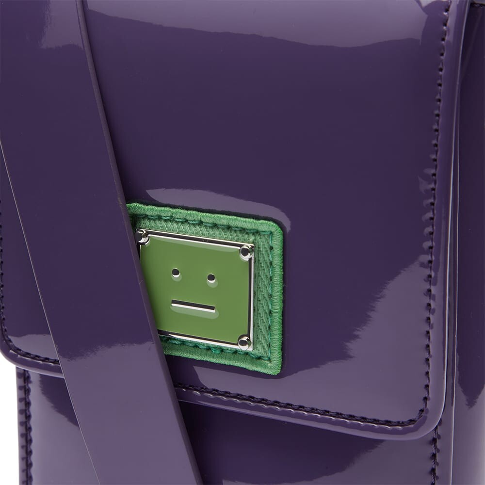

Сумка Acne Studios Akki Patent Plaque Face Bag