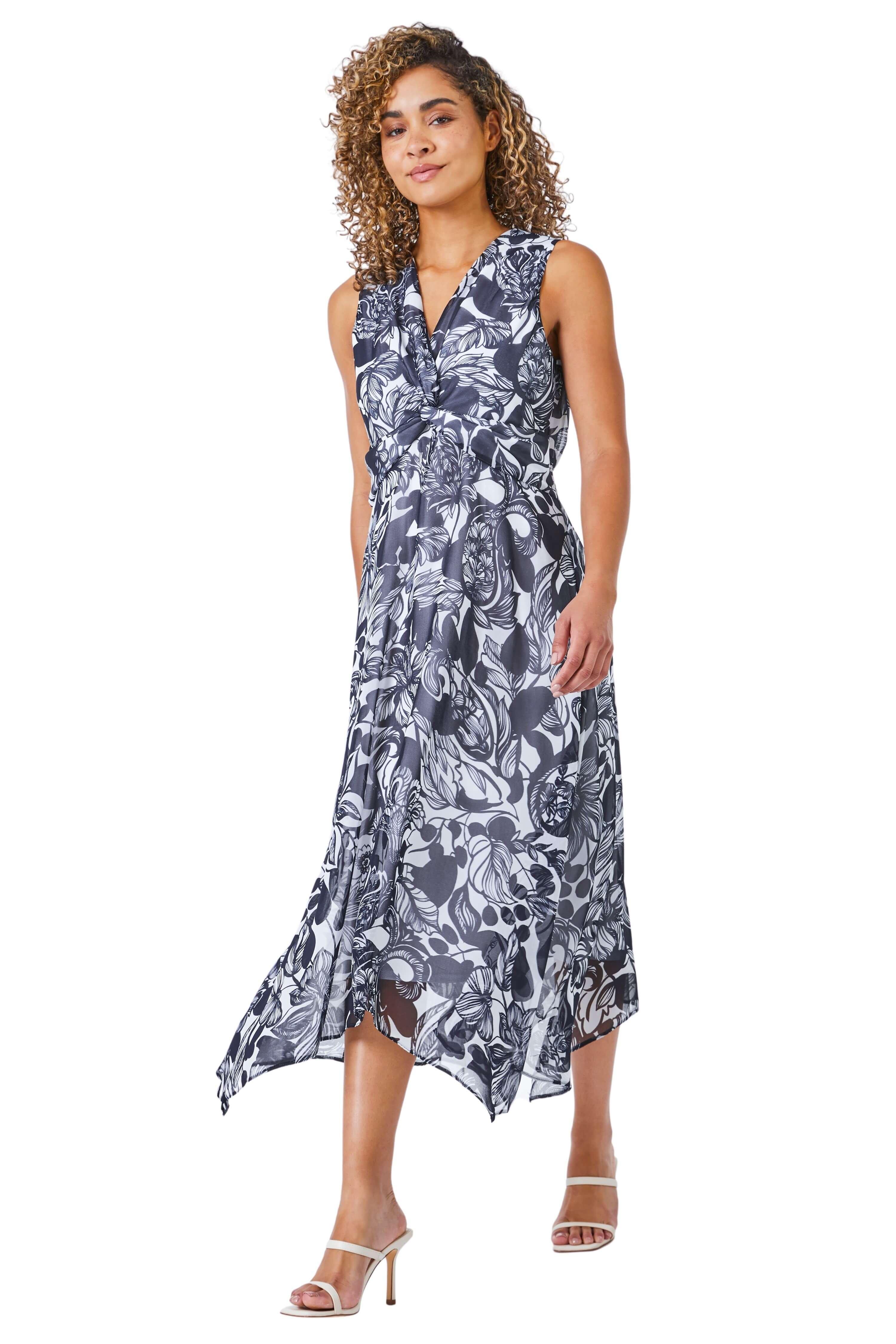 Миниатюрное платье с контрастным цветочным принтом и платком на подоле Roman, синий платье gar metric комбинированное с цветочным принтом 42 размер