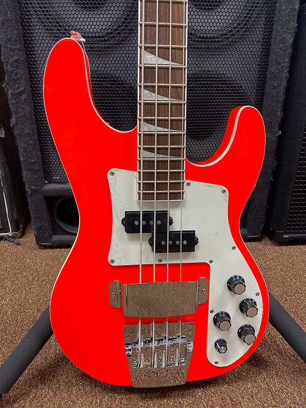 Бас-гитара Jackson X-Series DX-4