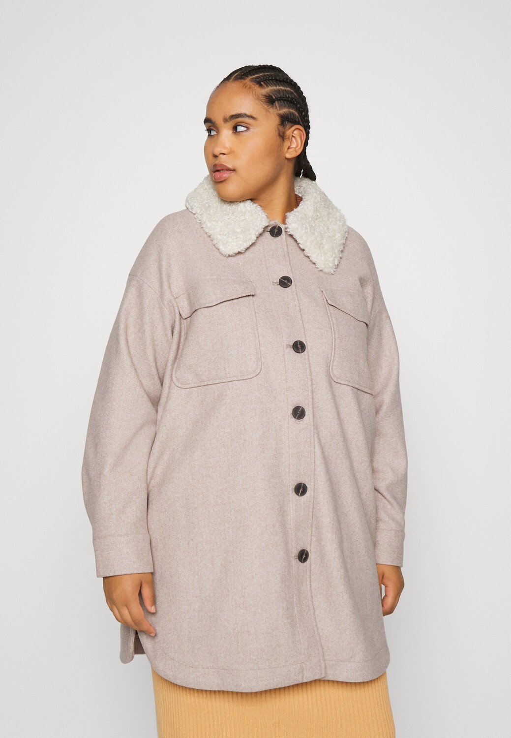 

Пальто классическое Vero Moda Curve, серый