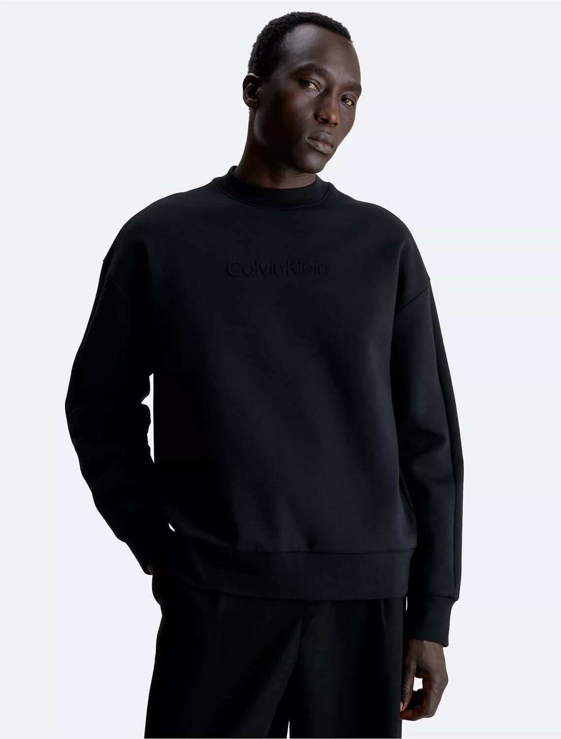 

Свитшот Calvin Klein Embossed Logo Crewneck, черный