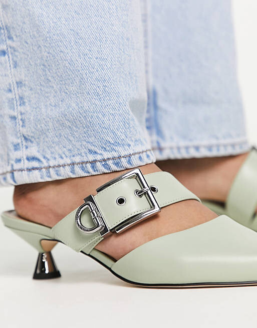 

Зеленые туфли на каблуке с пряжками Charles & Keith